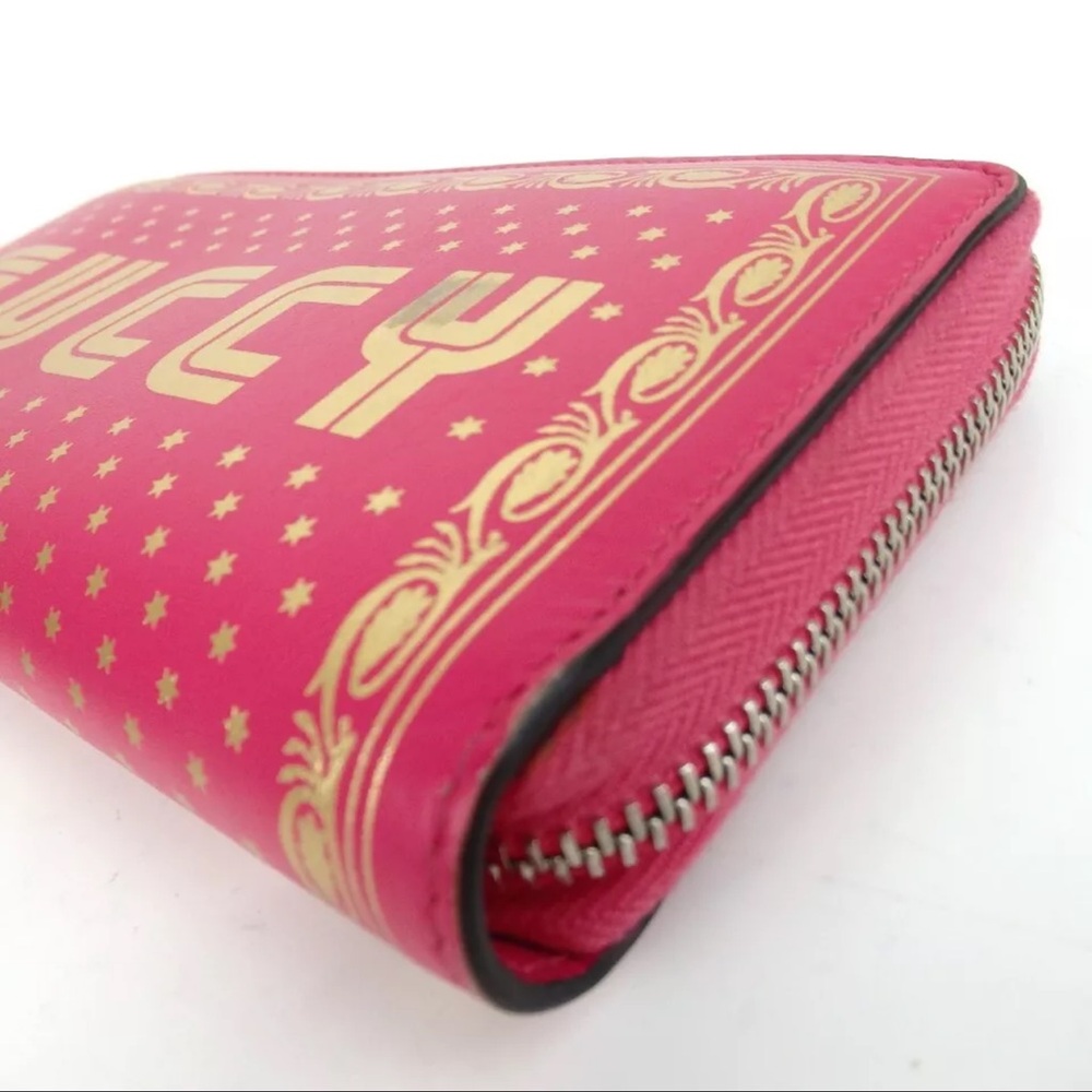 Like new Authentic GUCCI Sega Collaboration Wallet - Picture 4 of 11